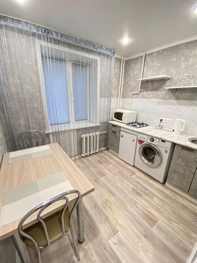 Vip квартира Центр Уральск Экстерьер фото